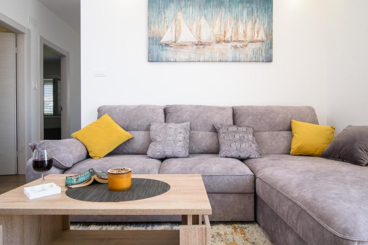 Kaštela Apartment Silver Star מראה חיצוני תמונה