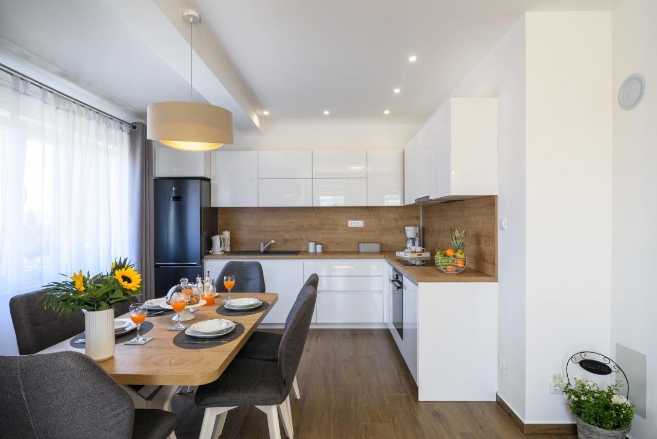 Kaštela Apartment Silver Star מראה חיצוני תמונה