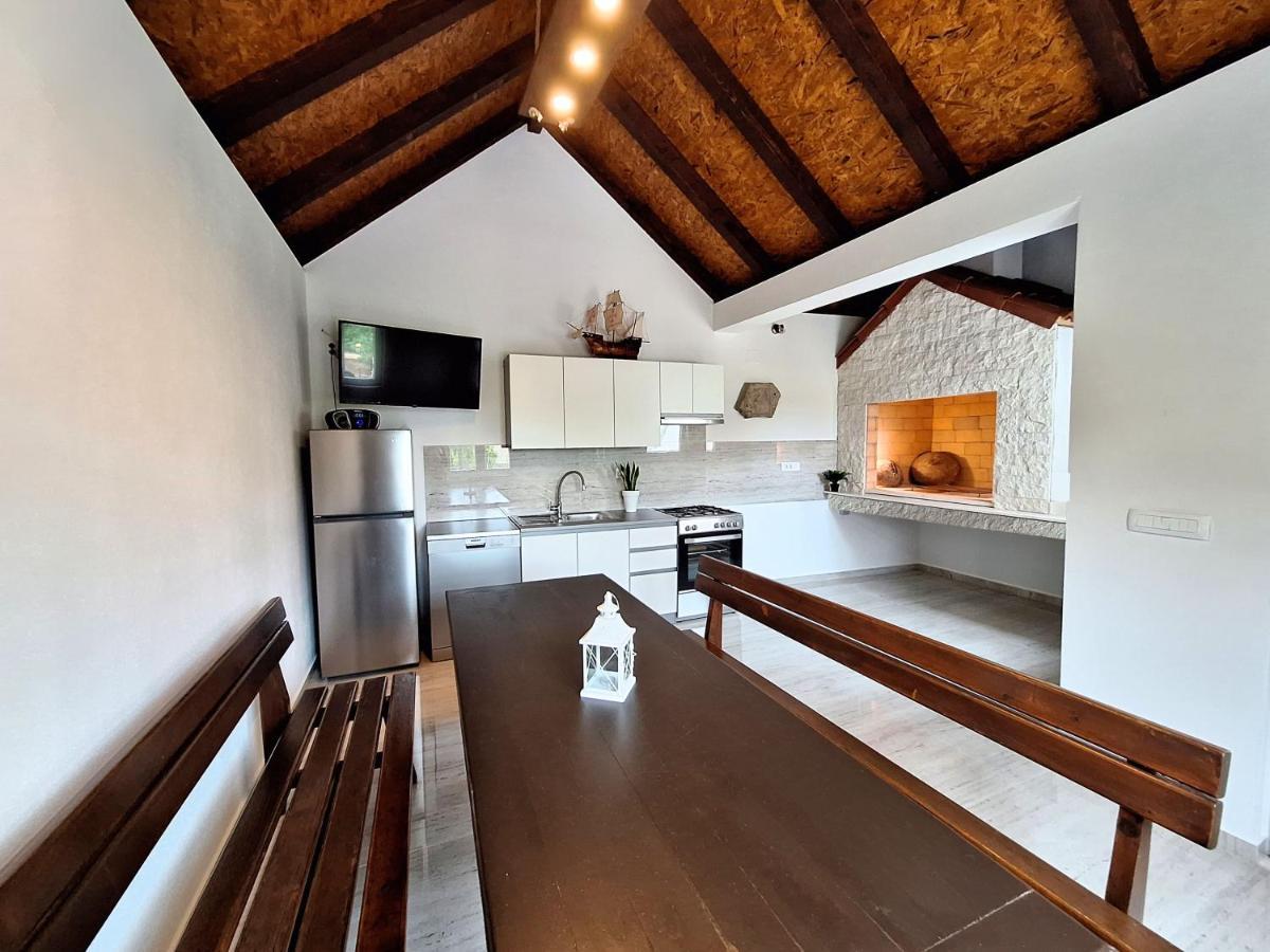 Kaštela Apartment Silver Star מראה חיצוני תמונה